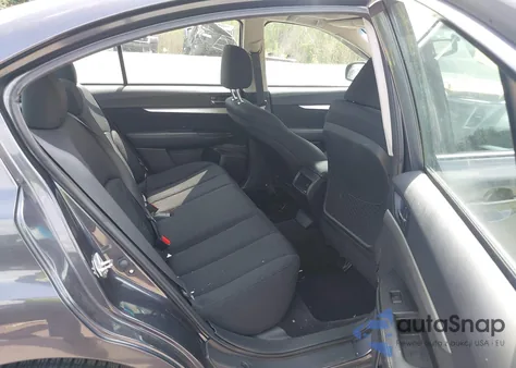 2010 Subaru Legacy 2.5Gt Premium z USA, uszkodzony, nr VIN 4S3BMFH64A1223162